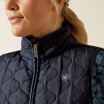 ARIAT Womens ASHLEY 2.0 INSULATED VEST in NAVY ECLIPSE